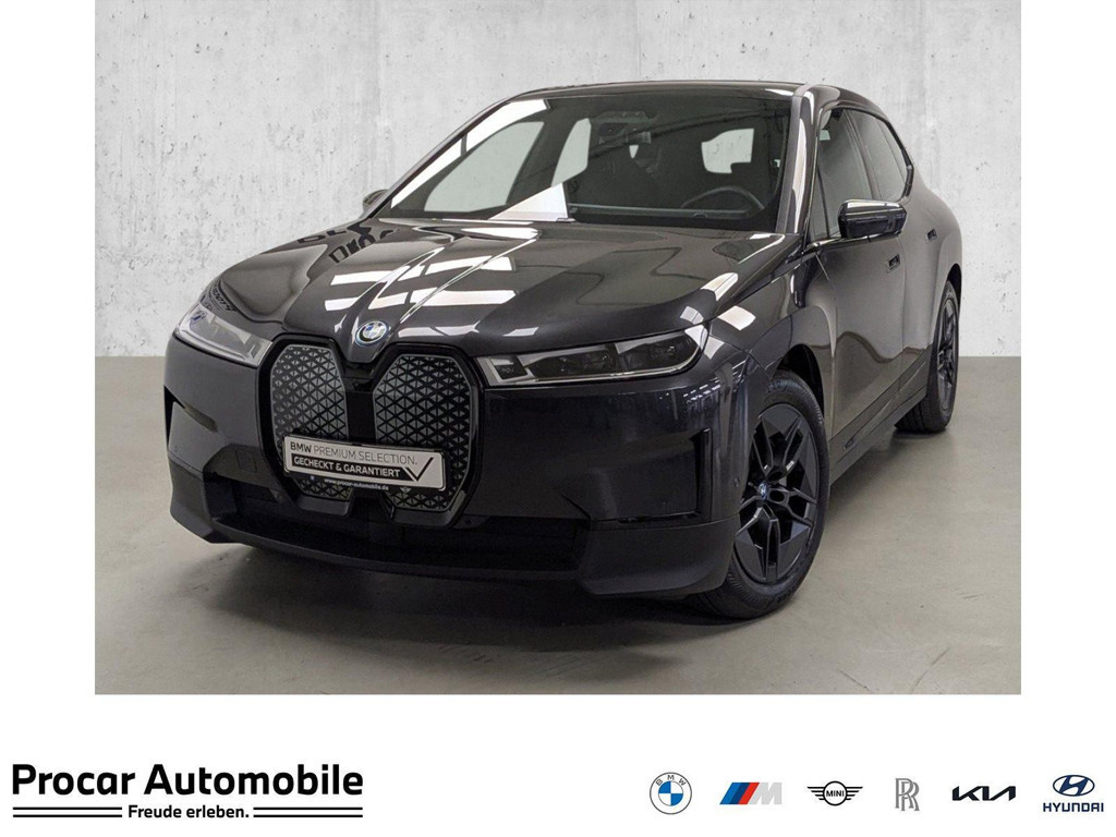 BMW iX xDrive50