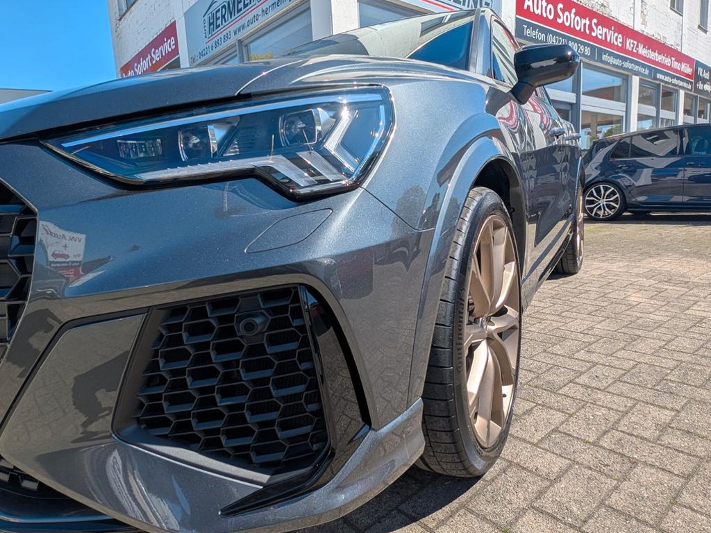 Audi RS Q3