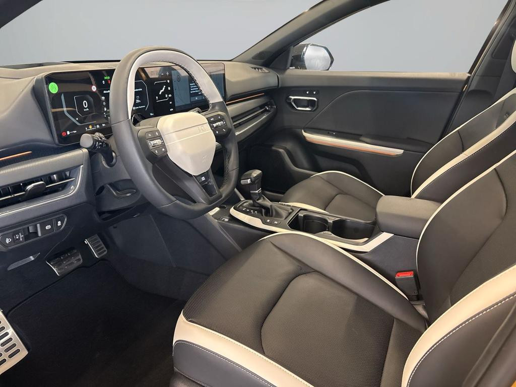 Kia K4