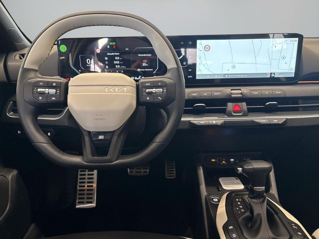 Kia K4