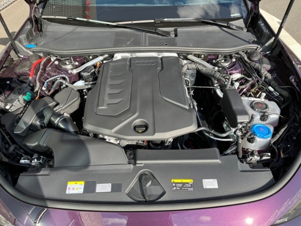 Audi A6 e-tron Avant Quattro