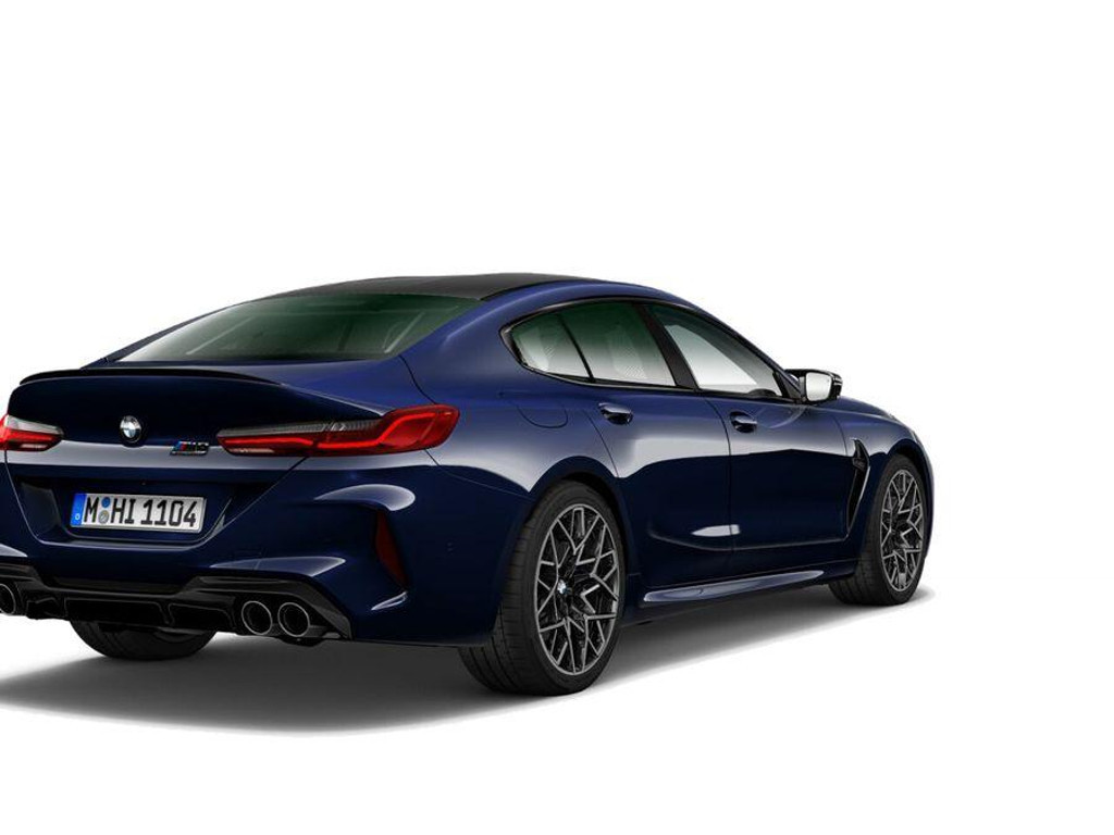 BMW M8