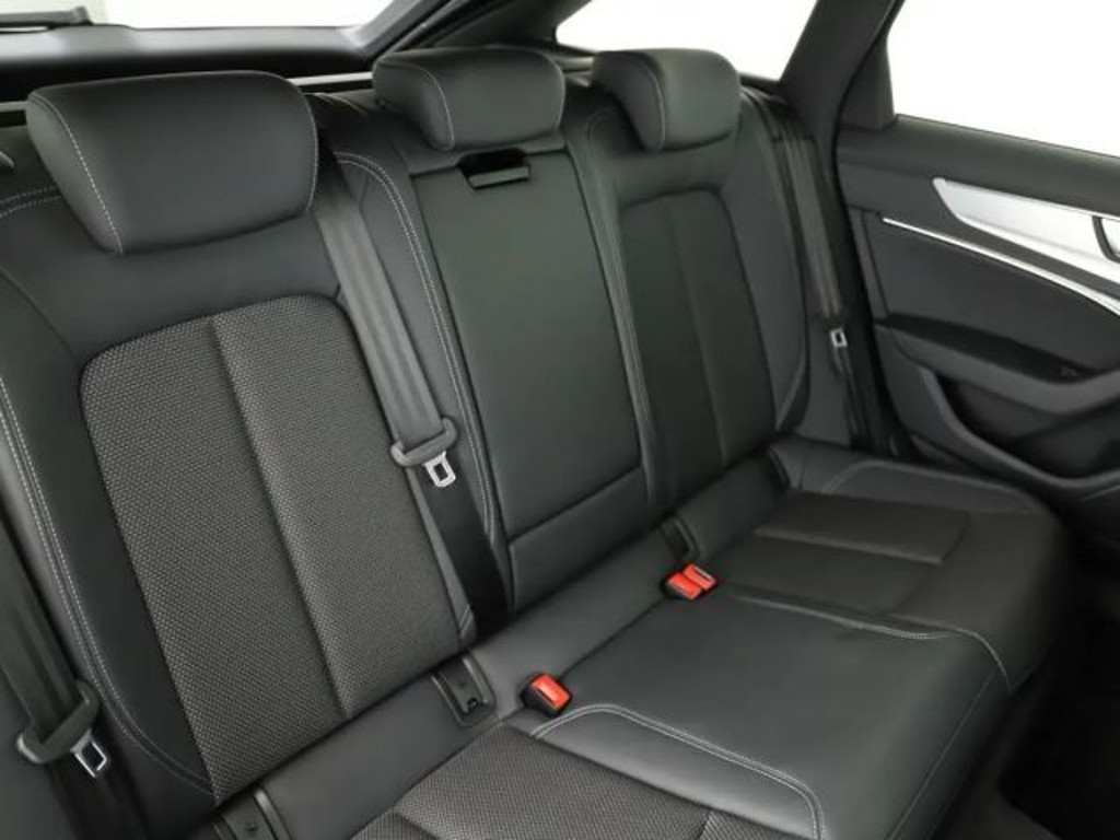 Audi A6 S-Line S-Tronic 45 TFSI