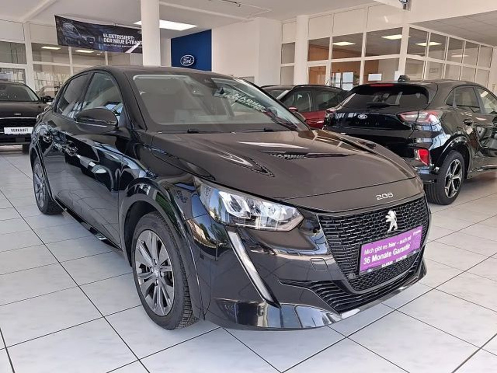Peugeot e-208 Allure Pack