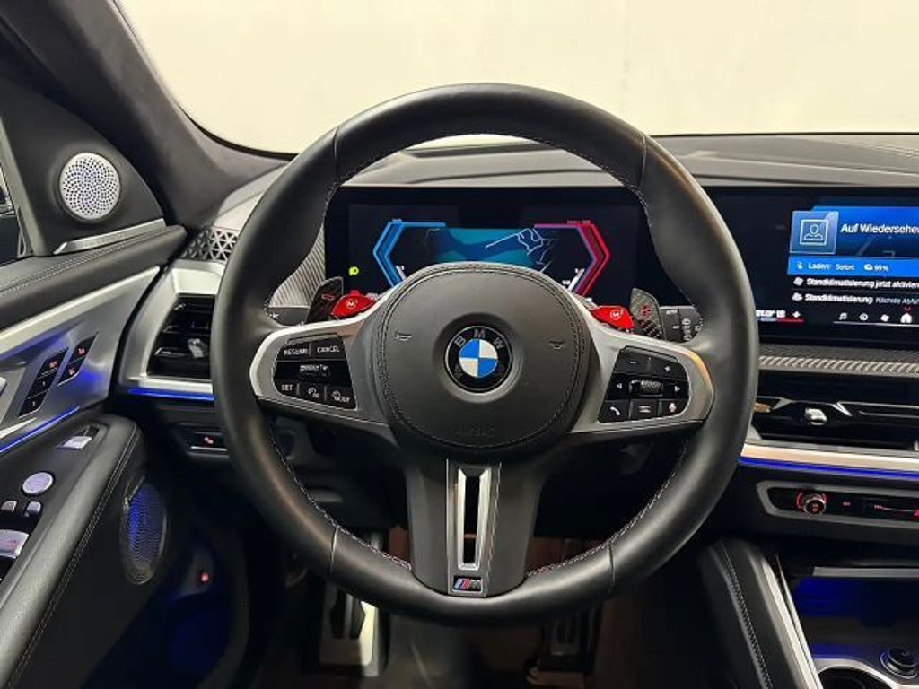 BMW XM