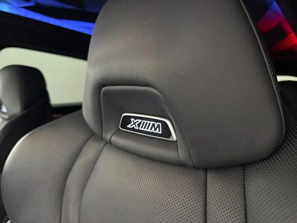 BMW XM