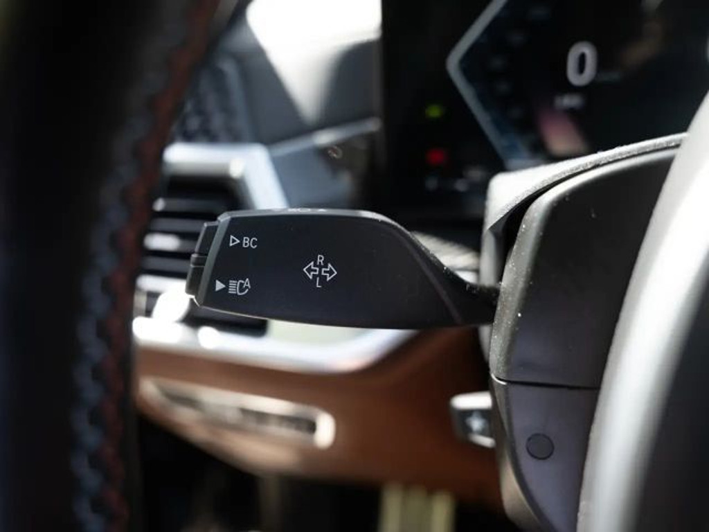 BMW X7 M