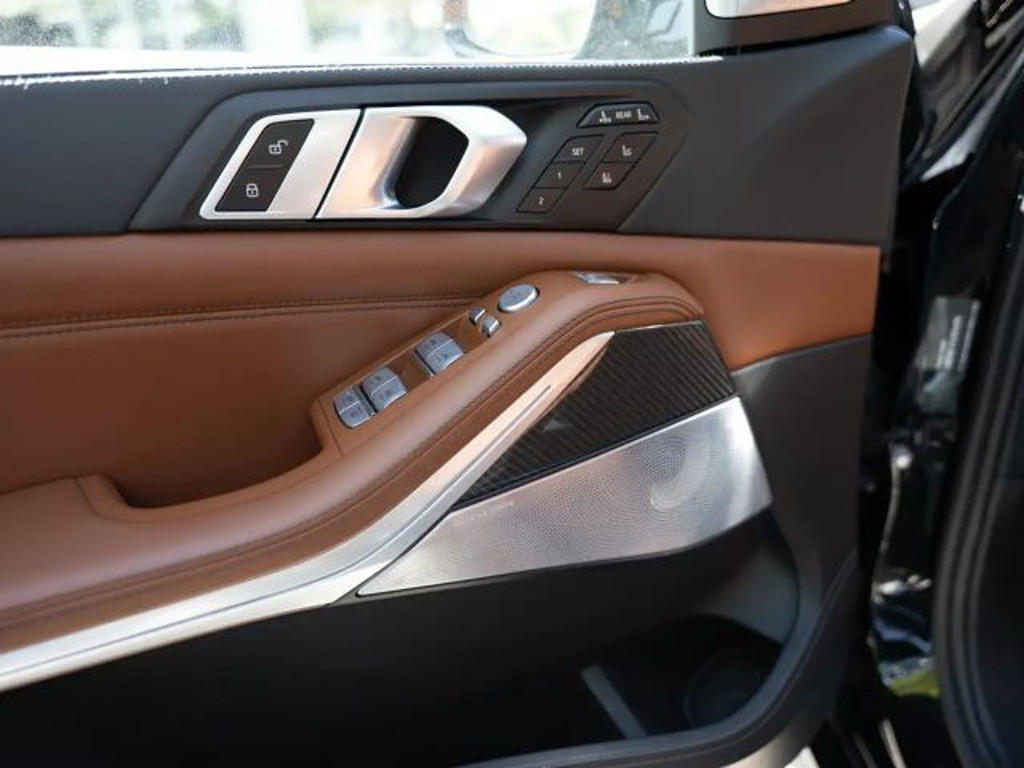 BMW X7 M