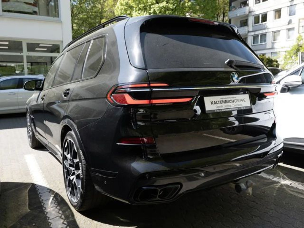 BMW X7 M