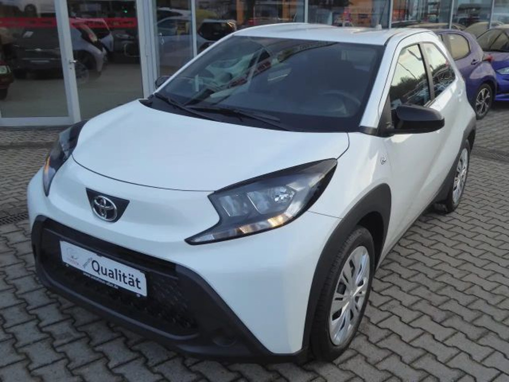 Toyota Aygo X Business Hatchback
