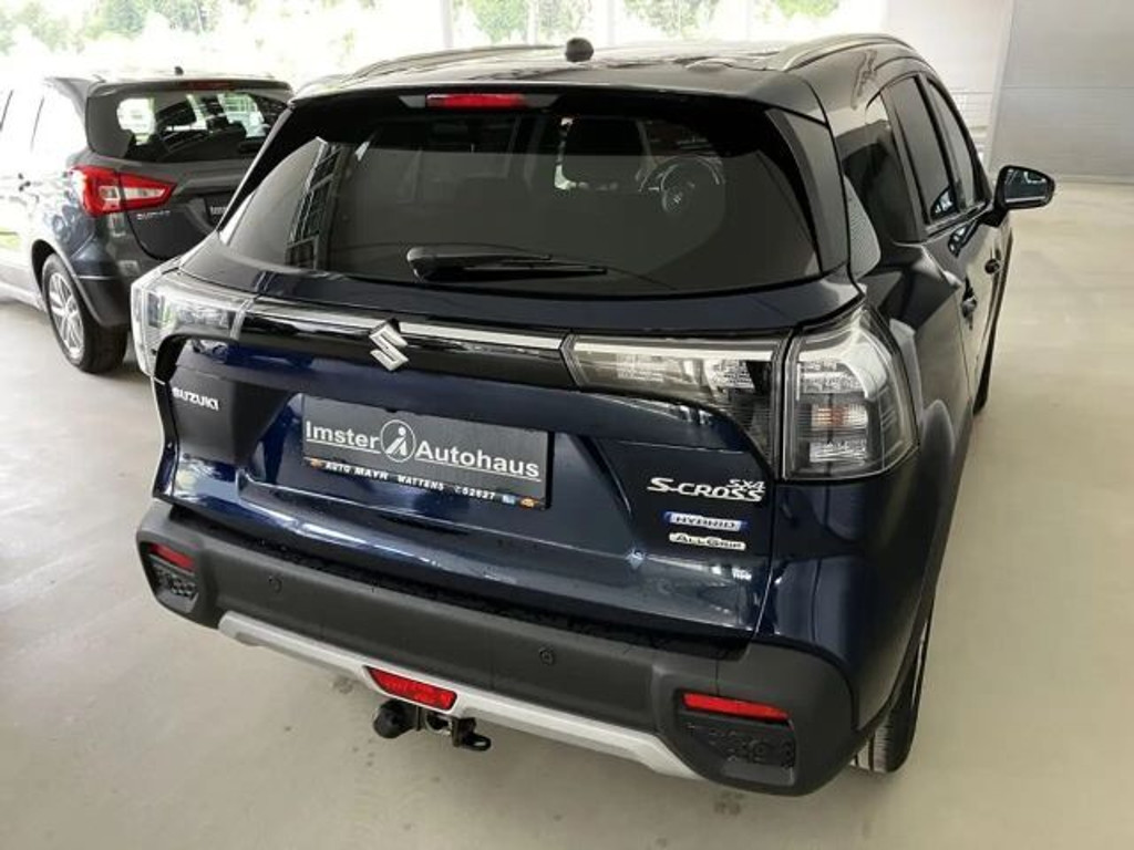 Suzuki S-Cross