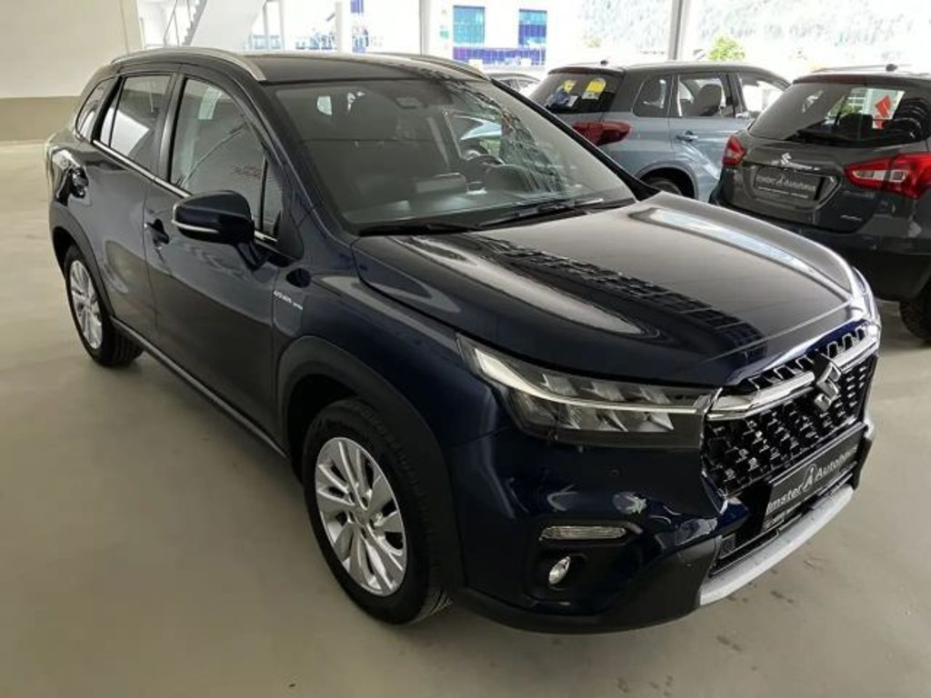 Suzuki S-Cross
