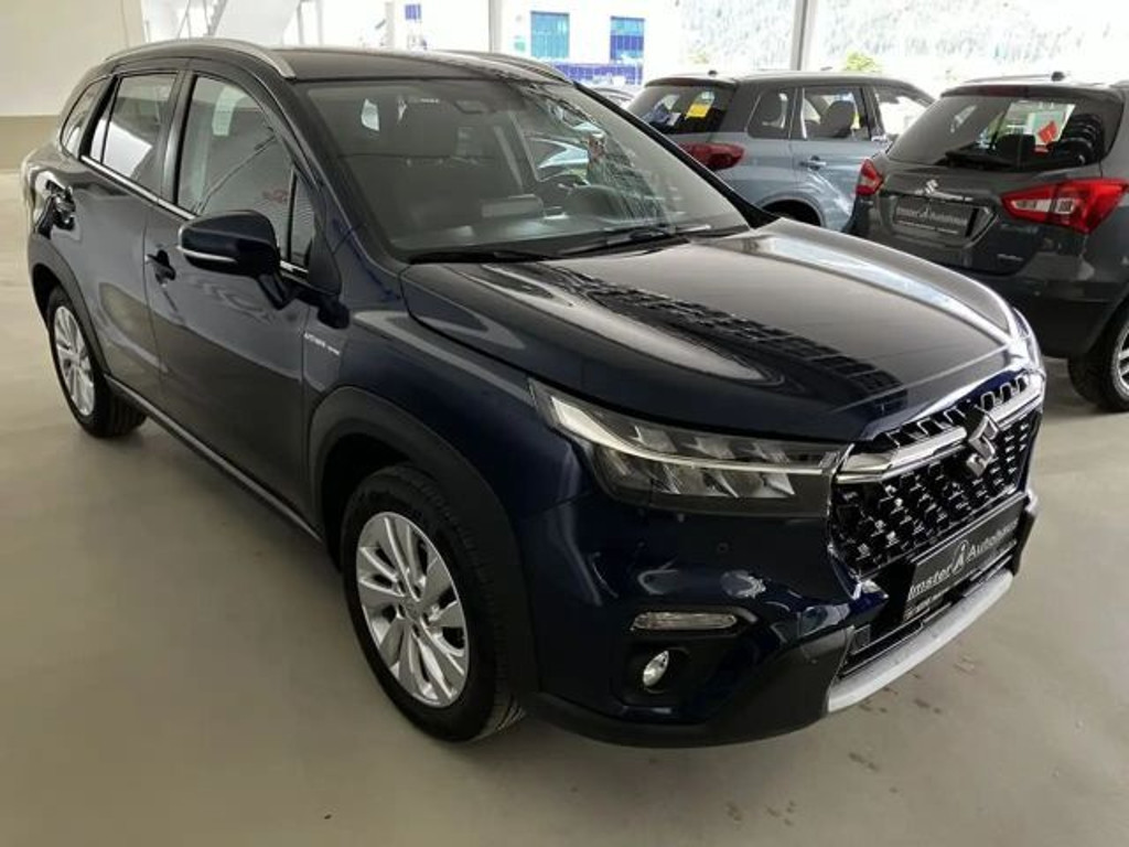 Suzuki S-Cross
