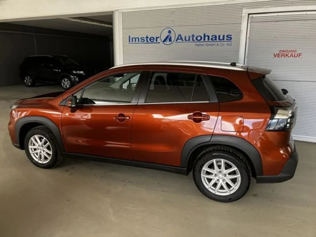 Suzuki S-Cross