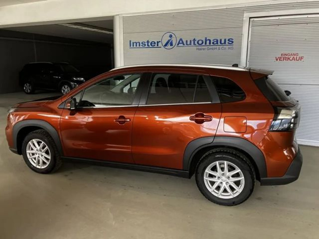 Suzuki S-Cross