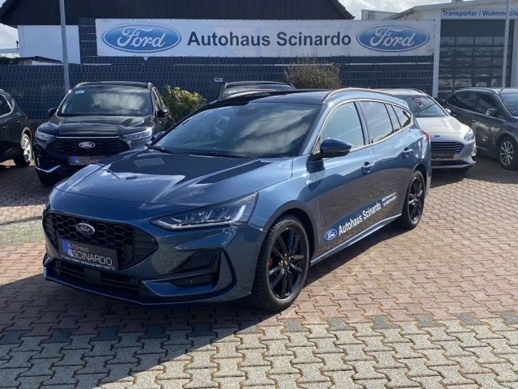 Ford Focus Wagon ST Line