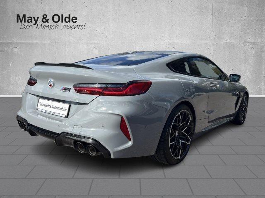 BMW M8
