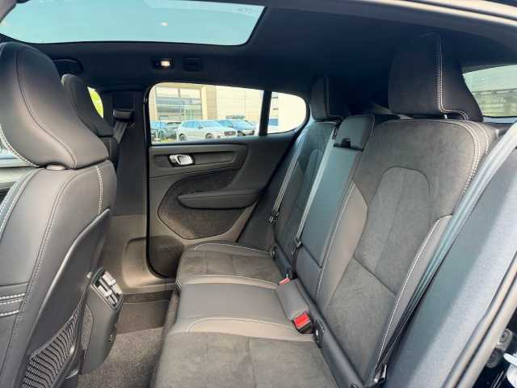 Volvo C40