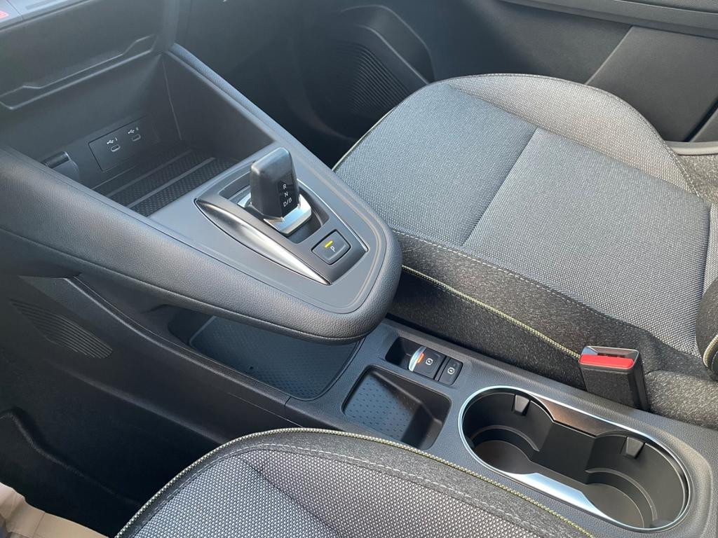 Mitsubishi Grandis