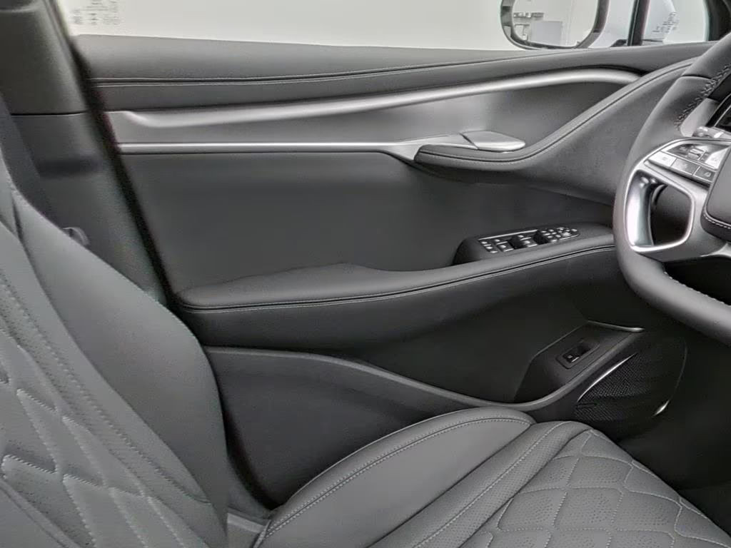 BYD Sealion 7