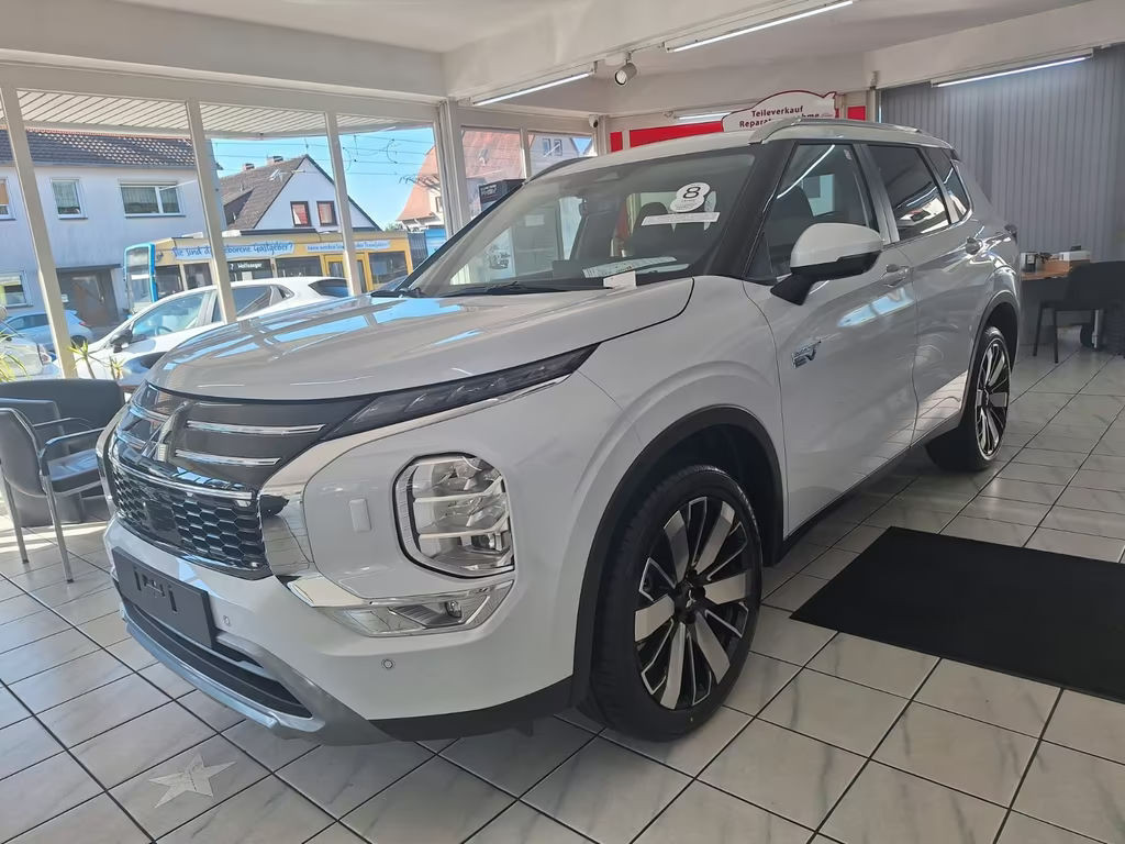 Mitsubishi Outlander PHEV