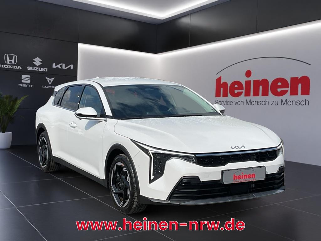 Kia K4