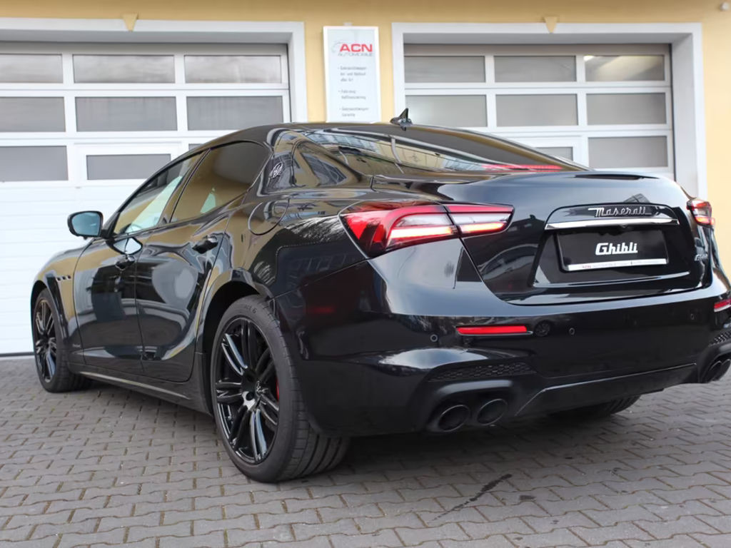 Maserati Ghibli