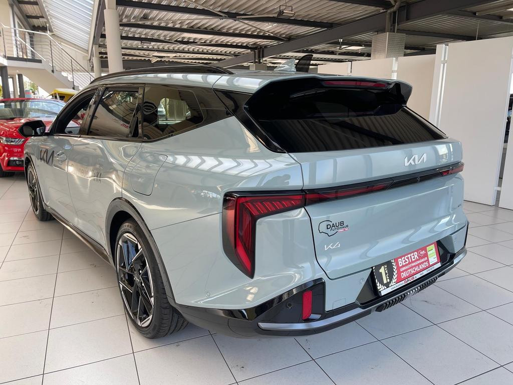 Kia K4