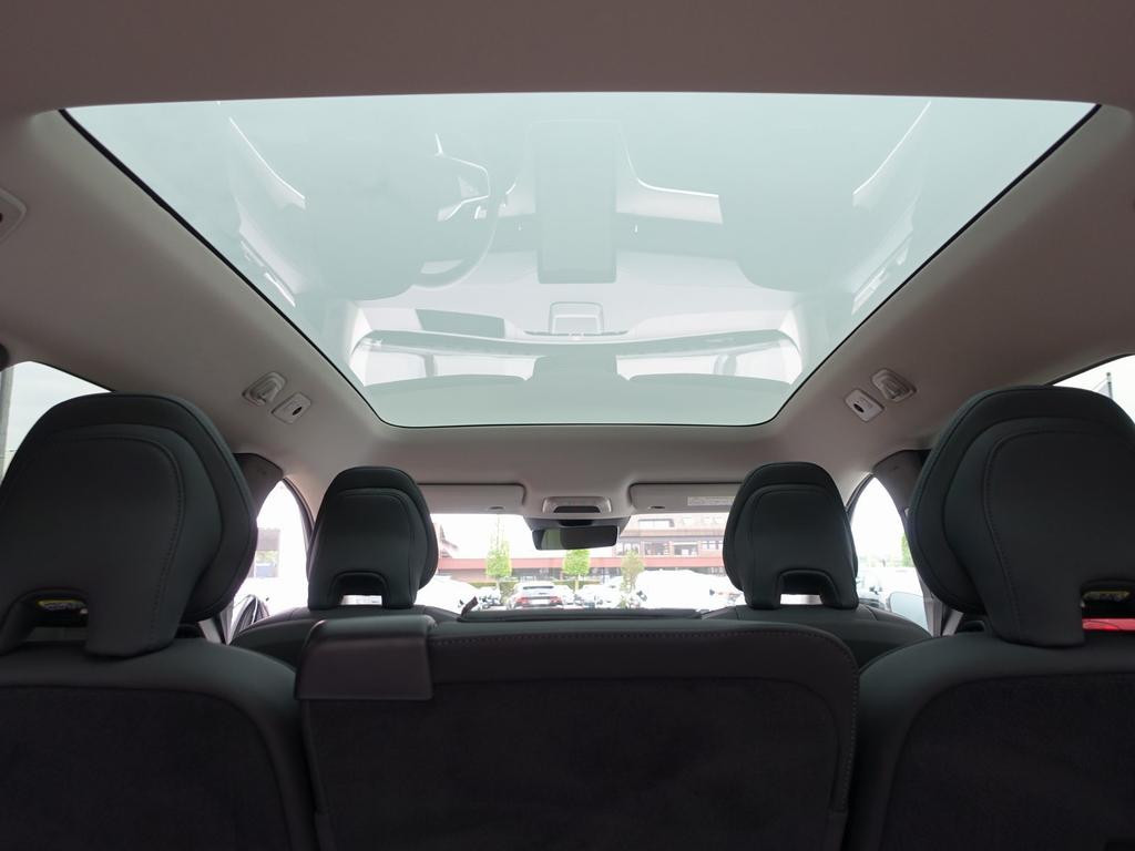 Volvo EX90