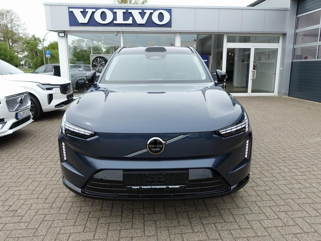 Volvo EX90