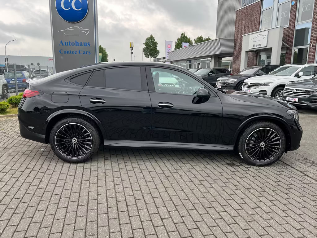 Mercedes-Benz GLC-Klasse GLC 300 4MATIC AMG Line Coupé GLC 300 d