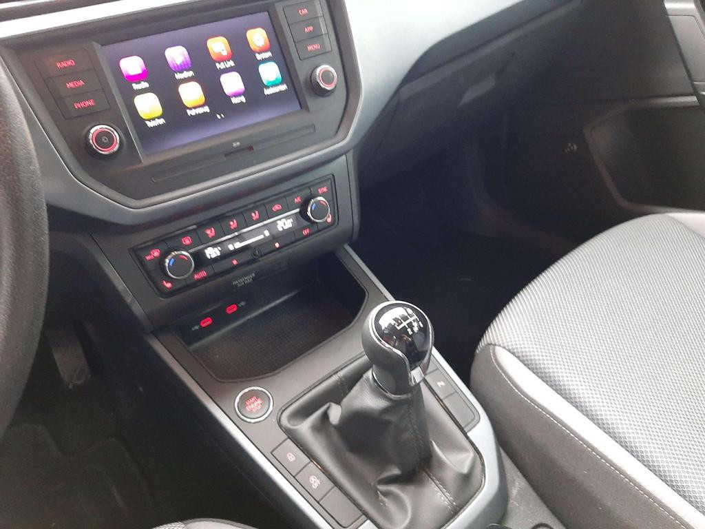 Seat Arona