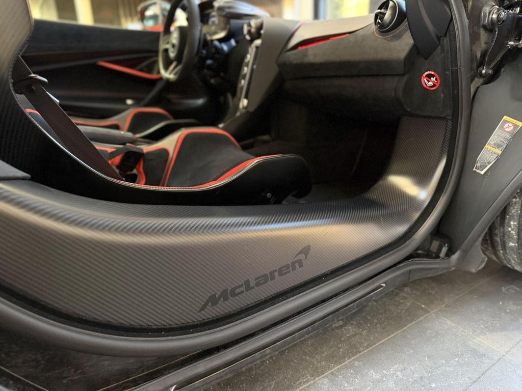 McLaren 750S