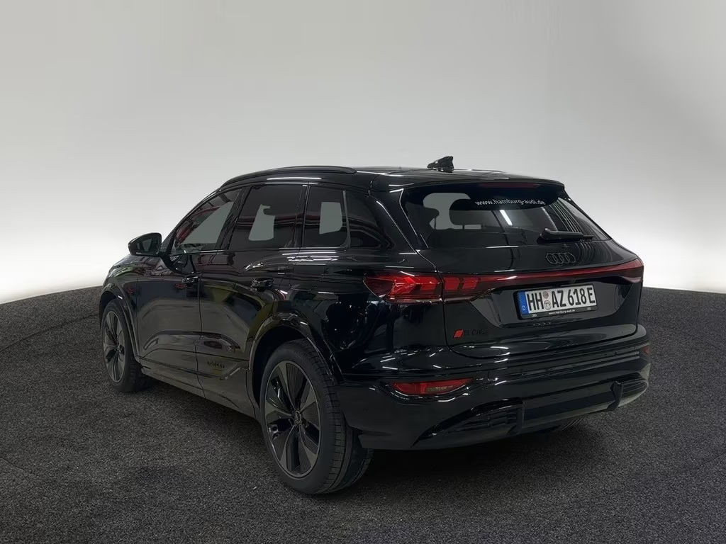 Audi SQ6 e-tron