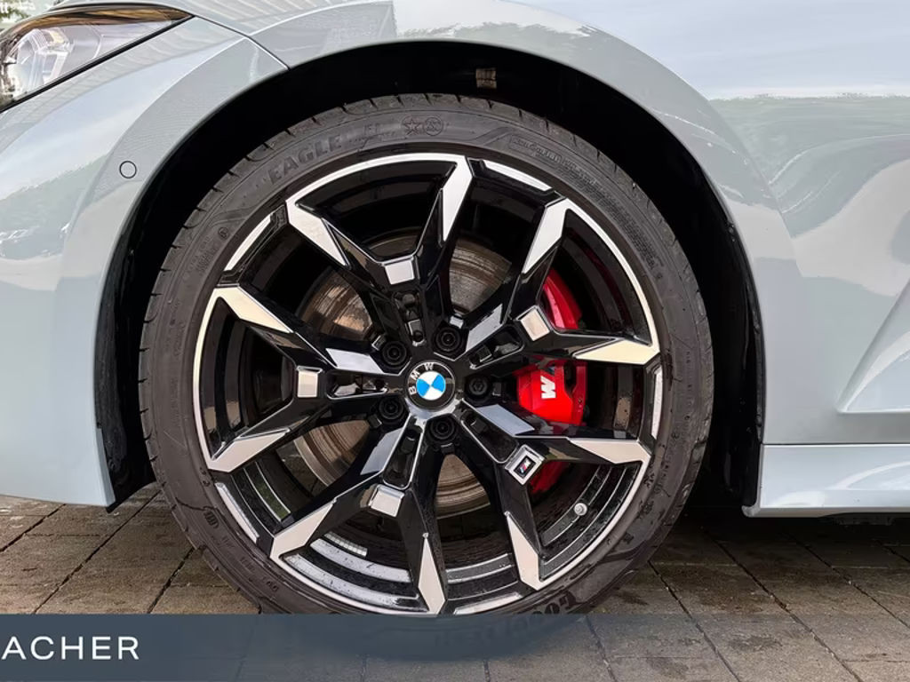 BMW M340