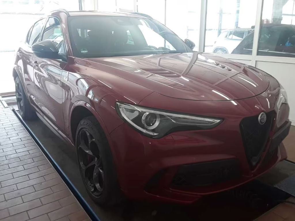 Alfa Romeo Stelvio Quadrifoglio Q4