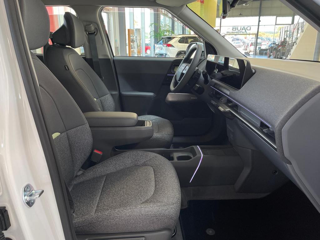 Kia EV2