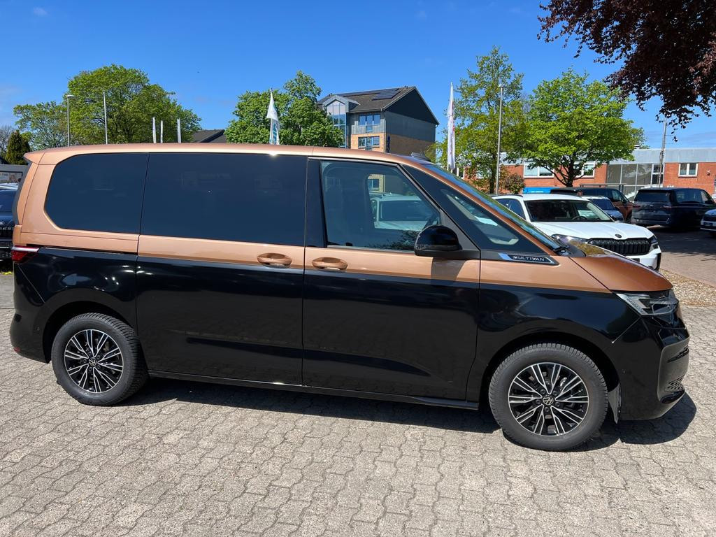 Volkswagen Multivan Style IQ.Drive T7