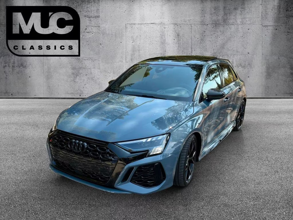 Audi RS3 Sportback Sedan