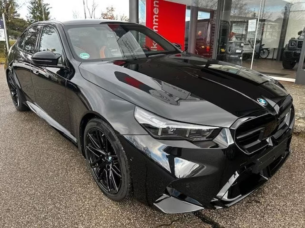 BMW M5