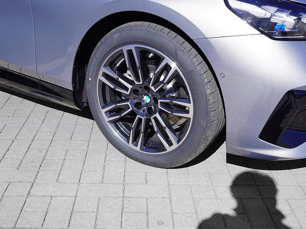 BMW 5 Serie 530 M-Sport xDrive Touring 530e