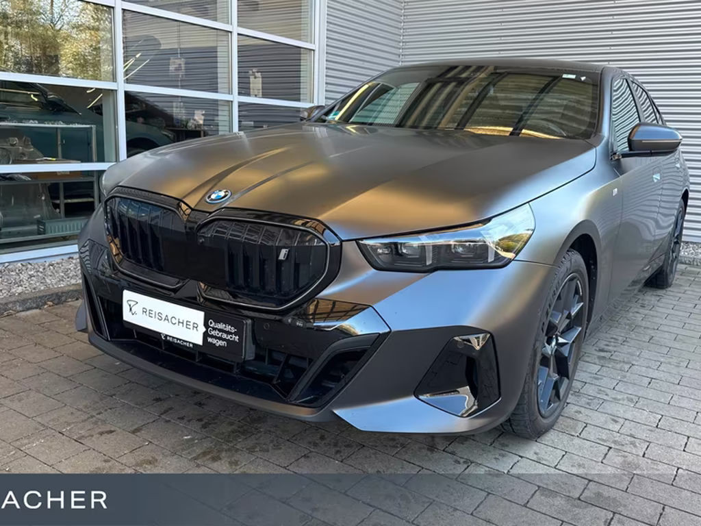BMW i5 M-Sport Sedan eDrive40