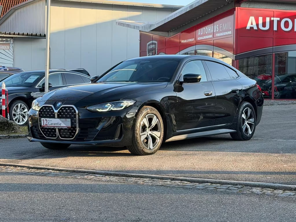 BMW 4 Serie 420 xDrive Coupé Gran Coupé Sedan 420d