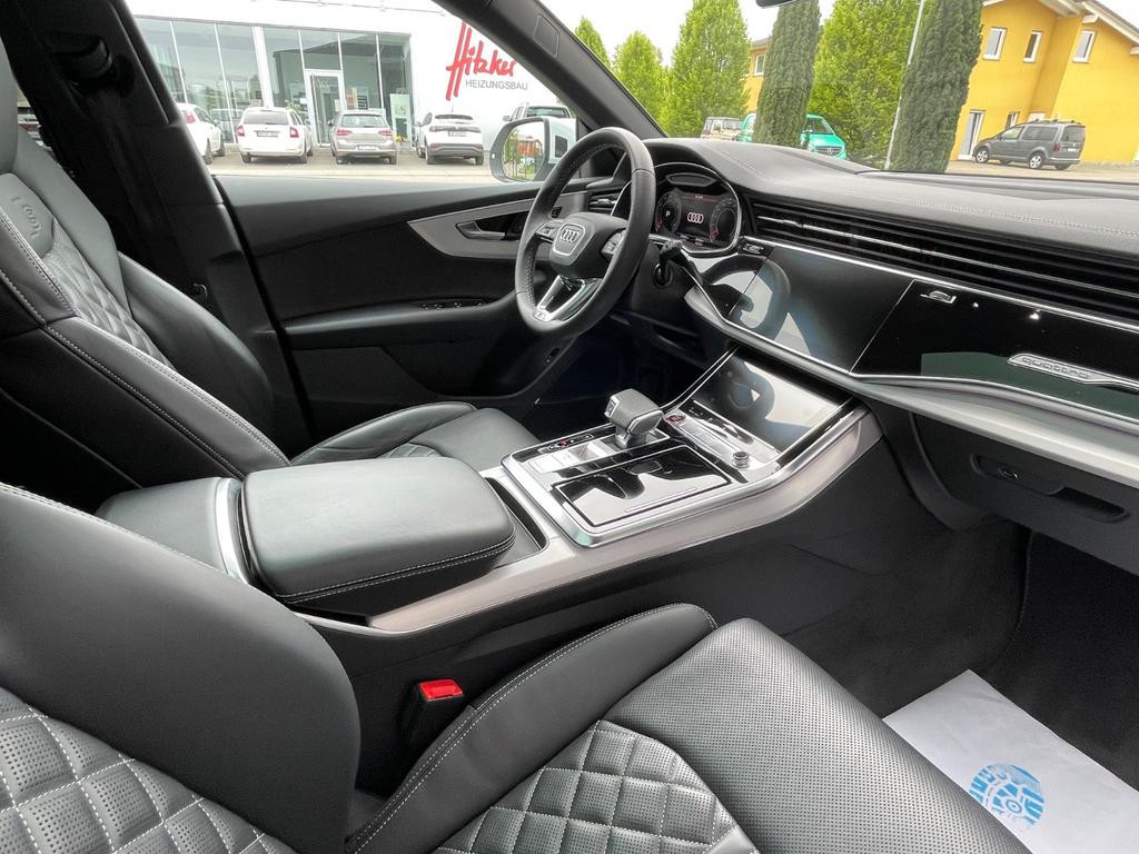 Audi SQ8