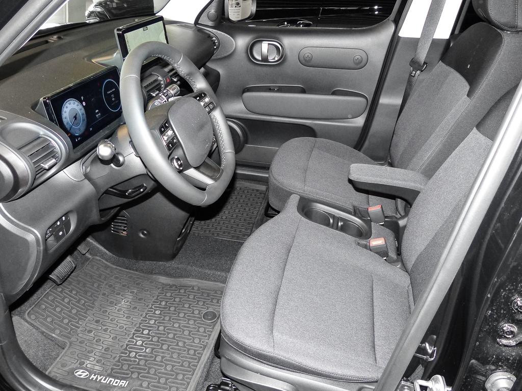 Hyundai INSTER