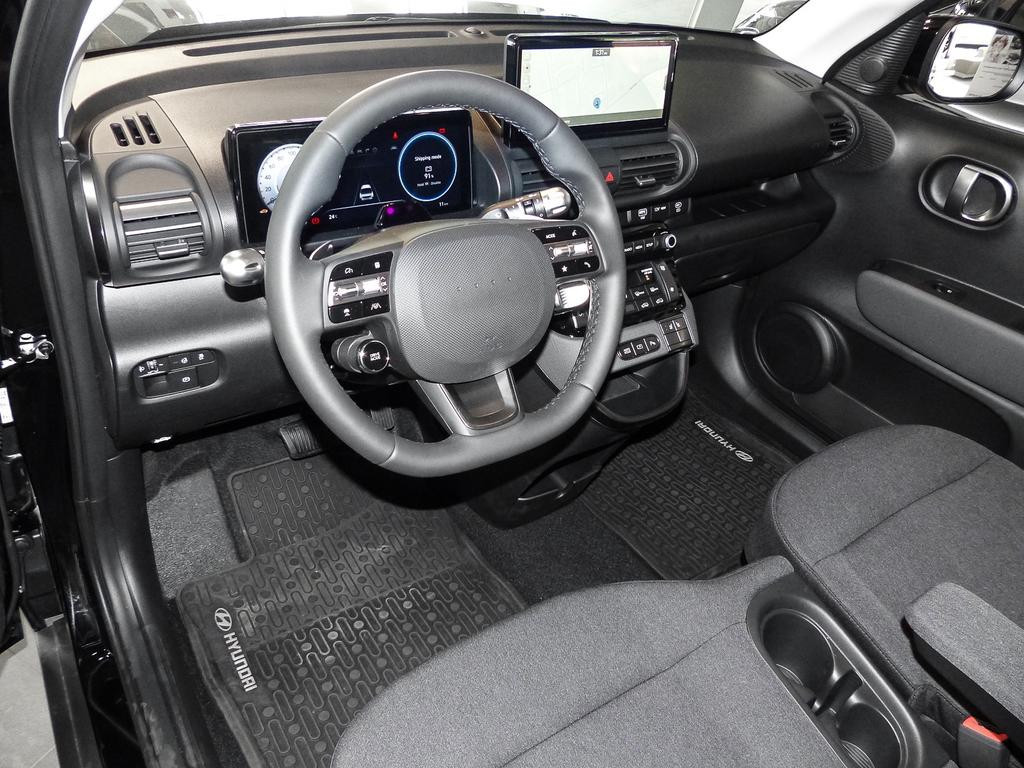 Hyundai INSTER