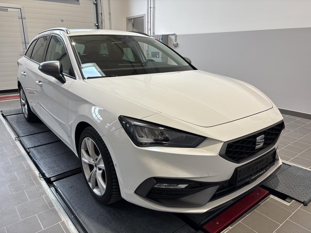 Seat Leon FR-lijn Sportstourer 1.5 eTSI DSG