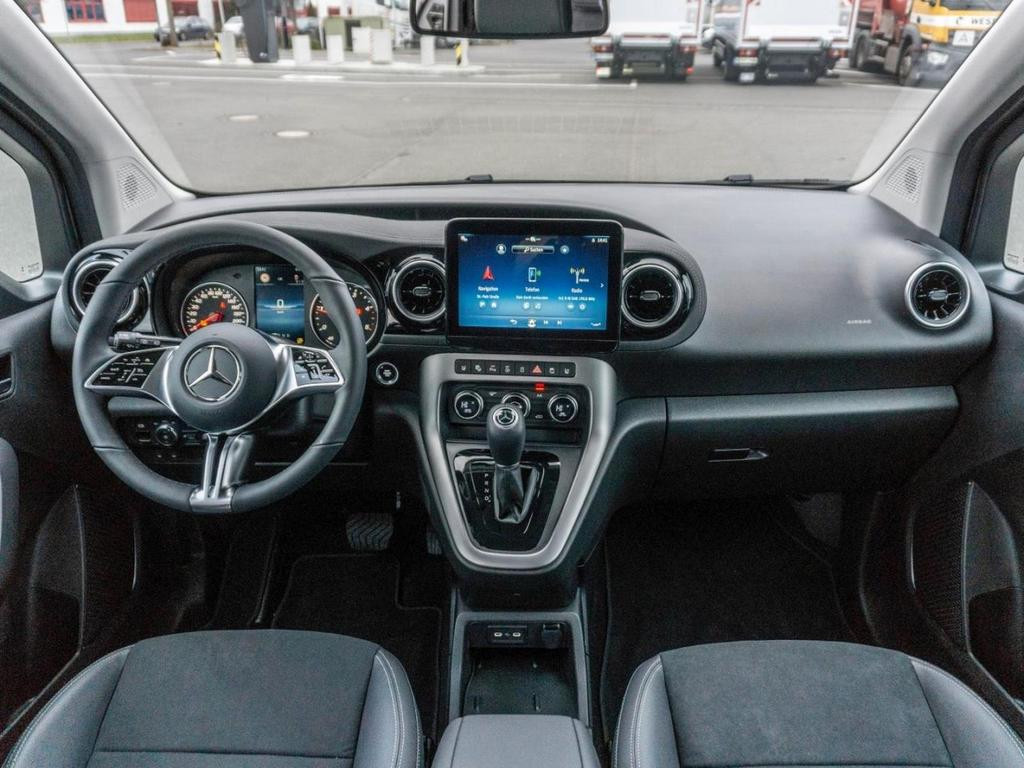 Mercedes-Benz T 180