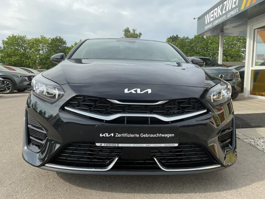 Kia ProCeed