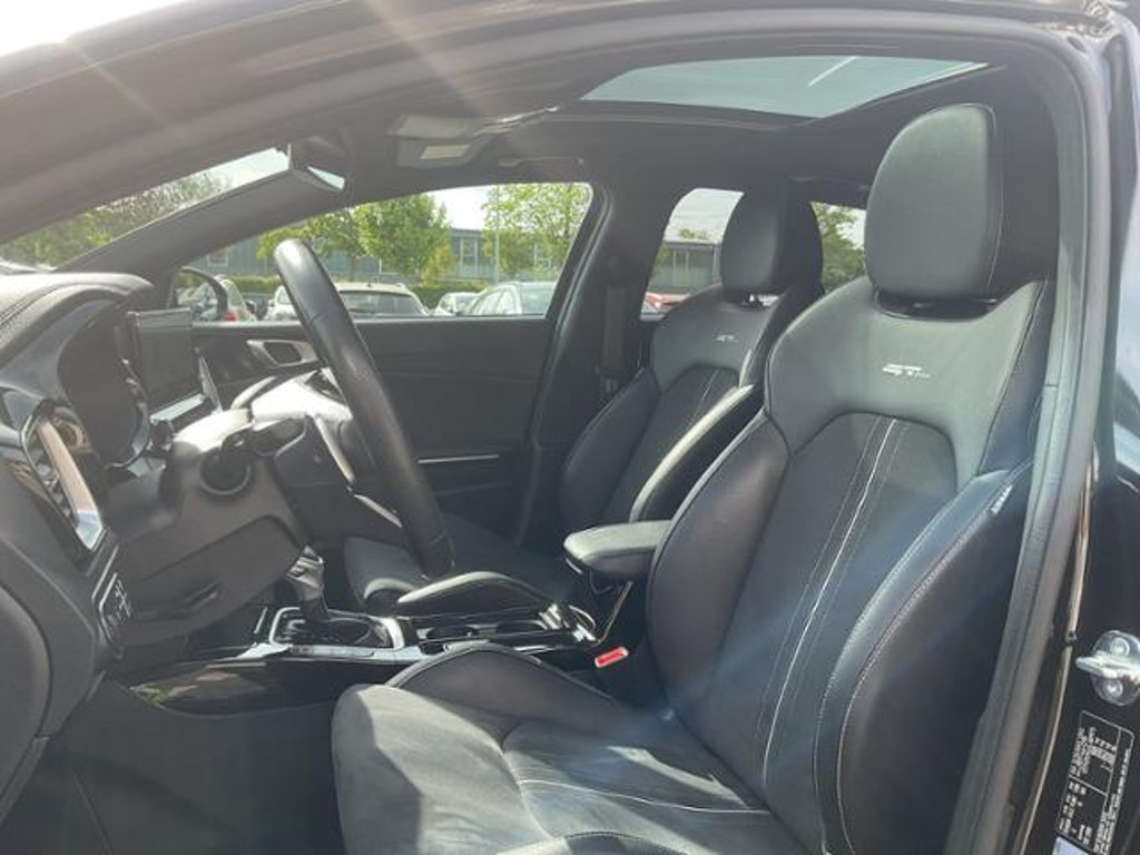 Kia ProCeed
